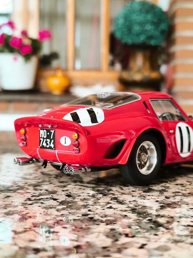 1:18 Ferrari 250 GTO, CMC