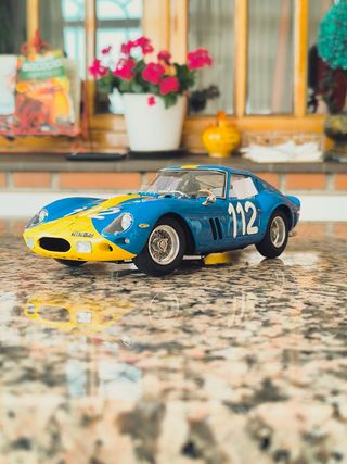 1:18 Ferrari 250 GTO, CMC
