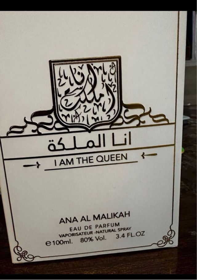 Perfume original I AM THE QUEEN de LATTAFA