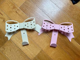 Set 2 Appendiabiti a Fiocco Arti  Mestieri