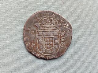 Meio Cruzado, 1664; moeda de prata (Portugal)