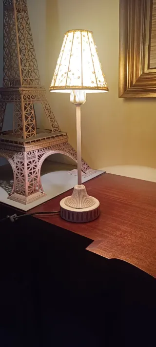 Lamparita Sobremesa Schuller.