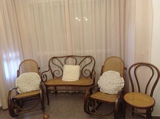 Tresillo de regilla / Mueble antiguo