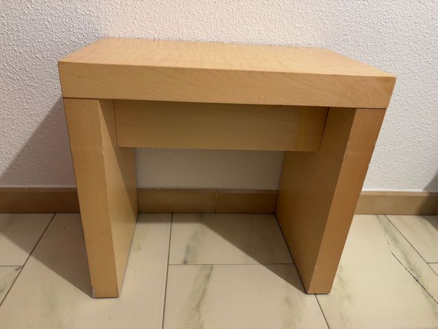 Mesa auxiliar madera