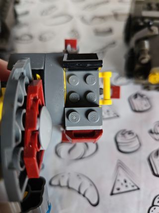 Lego y más 2 coches