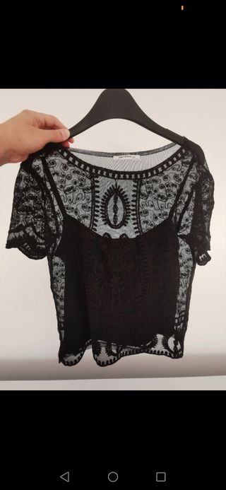 Blusa bordada ZARA