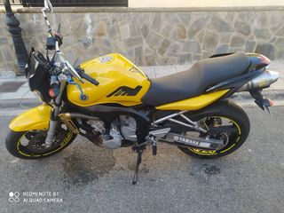Yamaha FZ6