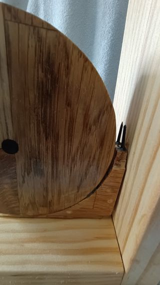 Sujeta libros caracol