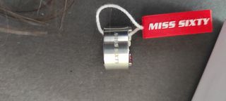 Anillo miss sixty sin estrenar