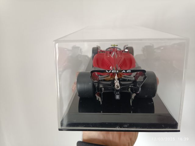 Ferrari F1-75 Carlos Sainz 2022 1:24