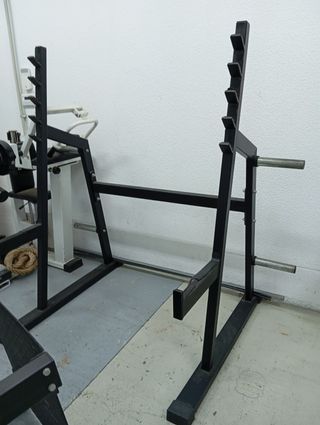 Jaula de sentadillas. Solo recoger. No se envía.