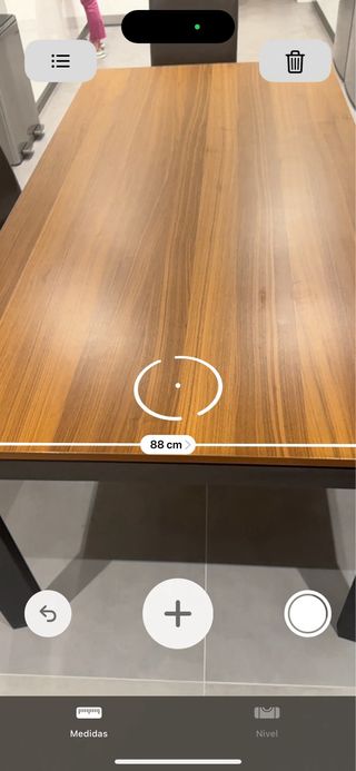 Mesa comedor o reuniones madera BoConcept