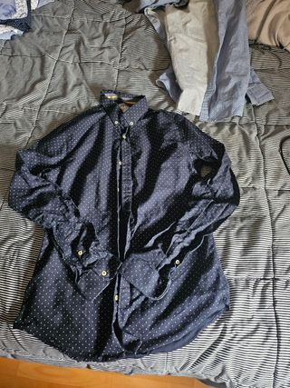 4 camisas 