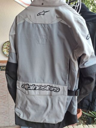 Excelente chaqueta de moto Alpinestar