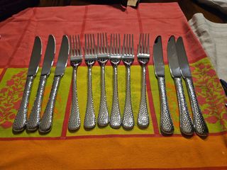 Servizio posate forchette/ coltelli 6+6