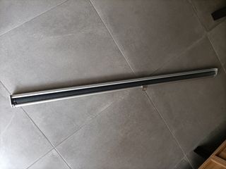 Estor enrollable, ajustable de largo