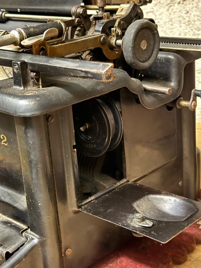 Maquina de escribir antigua Remington 12