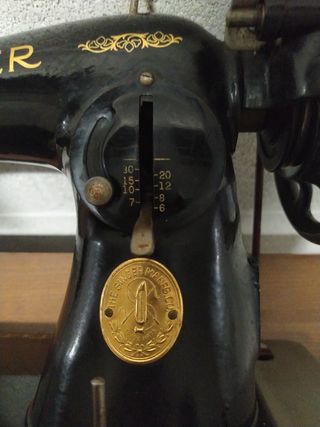 Maquina SINGER para coser