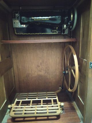 Maquina SINGER para coser