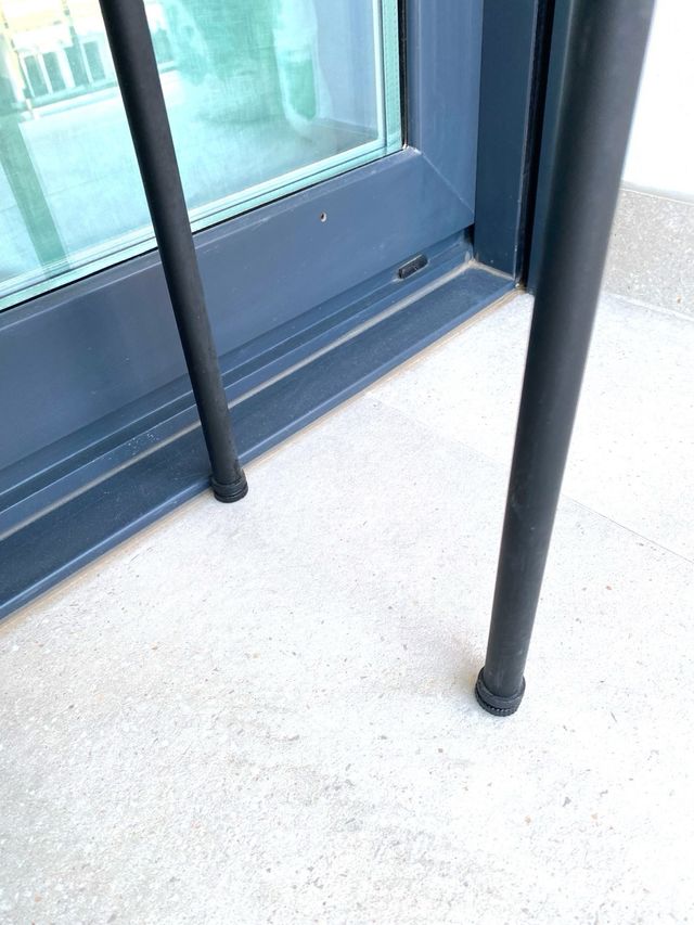 Mesa auxiliar HMhome