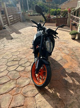 Ktm duke 390