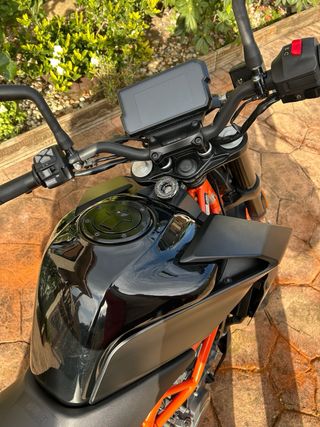 Ktm duke 390