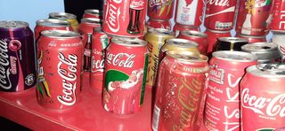 56 lattine coca cola d collezione