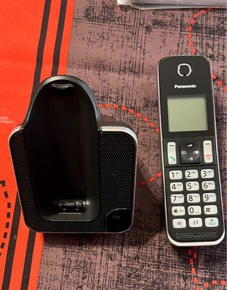 Teléfono Panasonic inalámbrico