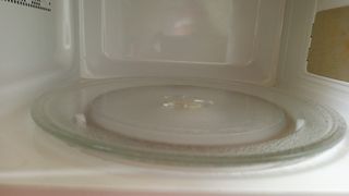 Horno microondas New Pol