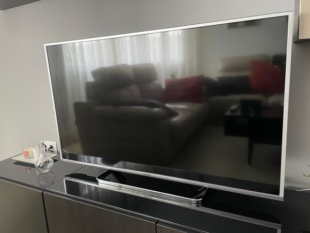 SMART TV PANASONIC 49”