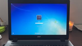 Portatil Acer E5 771G 76D