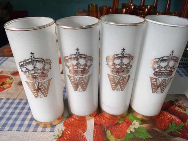 Vasos tubo con diseño