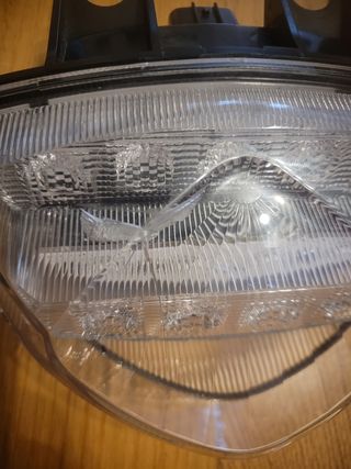 Faro trasero Suzuki Gsxs-750