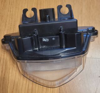 Faro trasero Suzuki Gsxs-750