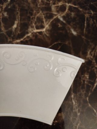 Portaoggetti in latta