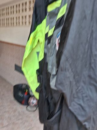 Prenda de agua  larga para moto o similar