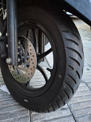 Moto Yamaha Rayzr 125