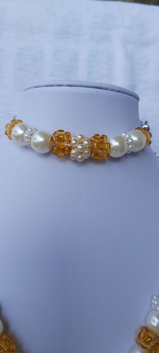 SET di collana e bracciale con charms colore perla