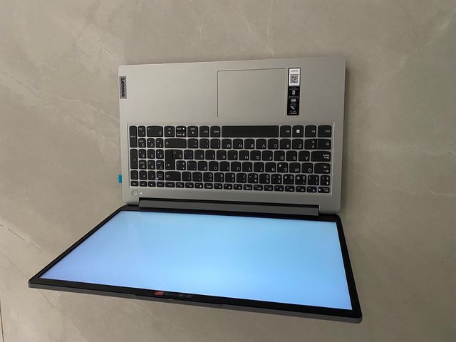 VENDO LENOVO IDEAPAD 1 AMD IP1 15ADA7 8