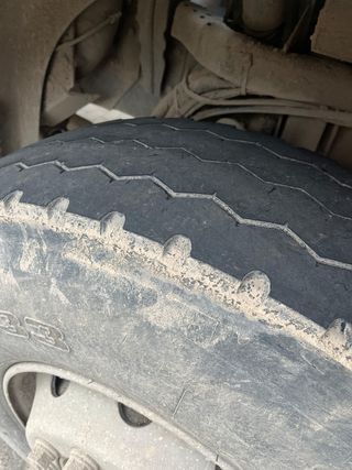 Camión portacontenedores