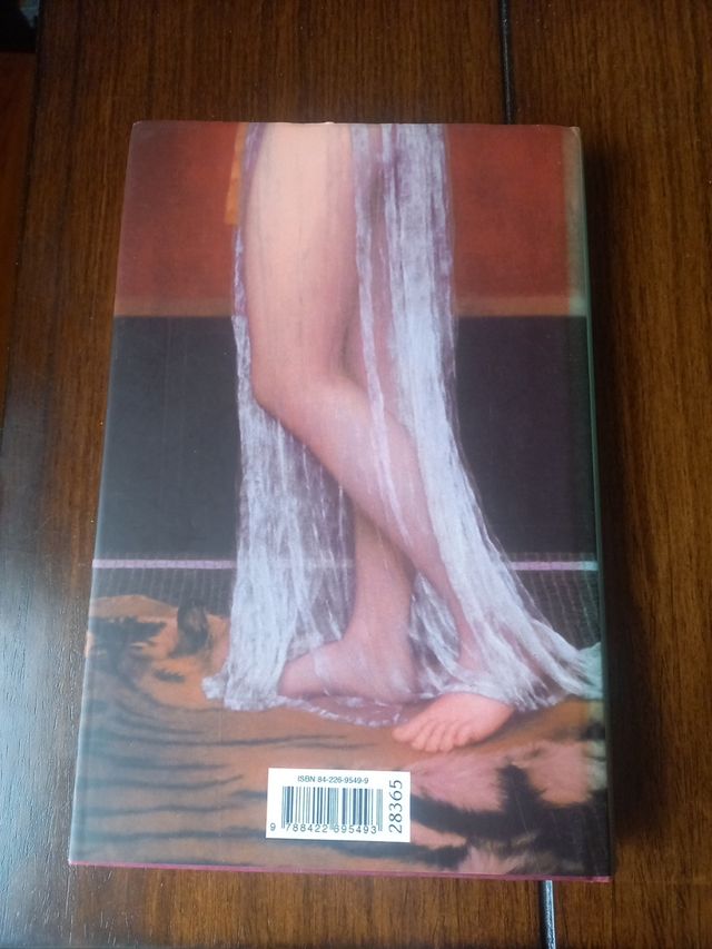 Un extrano en mis brazos