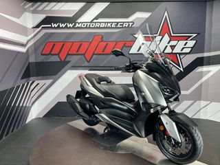 YAMAHA XMAX 400 ABS PLATA