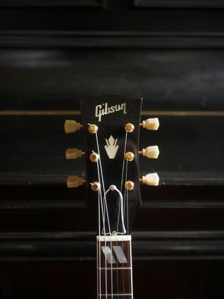Gibson Nighthawk 1994