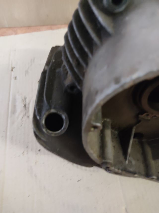 Cárter Ducati 160 Sport 