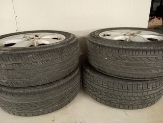 Llantas Seat Exeo 16