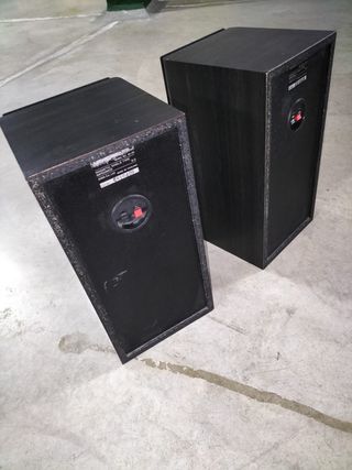 Altavoces Aiwa