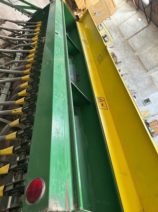Sembradora cereal Gil SX3F25