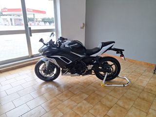 KAWASAKI NINJA 650 AÑO 2020