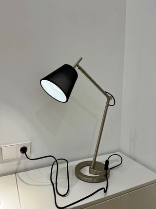 Lámpara Nyfors ikea mesa
