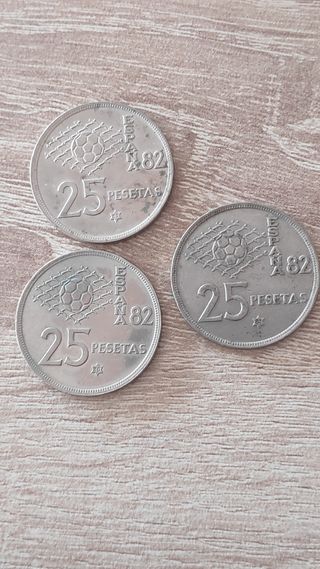 Monedas 25 pesetas España 1980